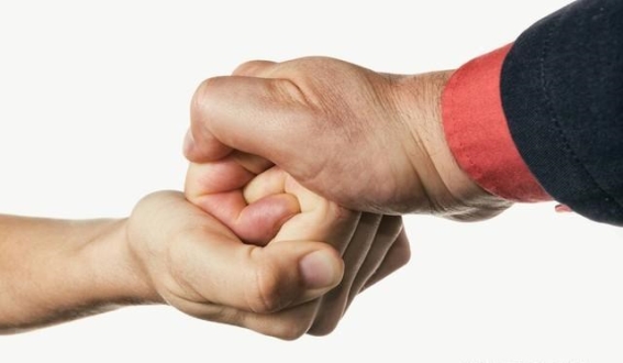 握拳30秒，发现你身体的健康信号