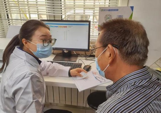 张大爷的教训：药物与健康的双刃剑