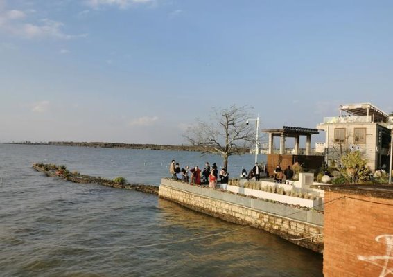 海晏村：日落下的昆明秘境