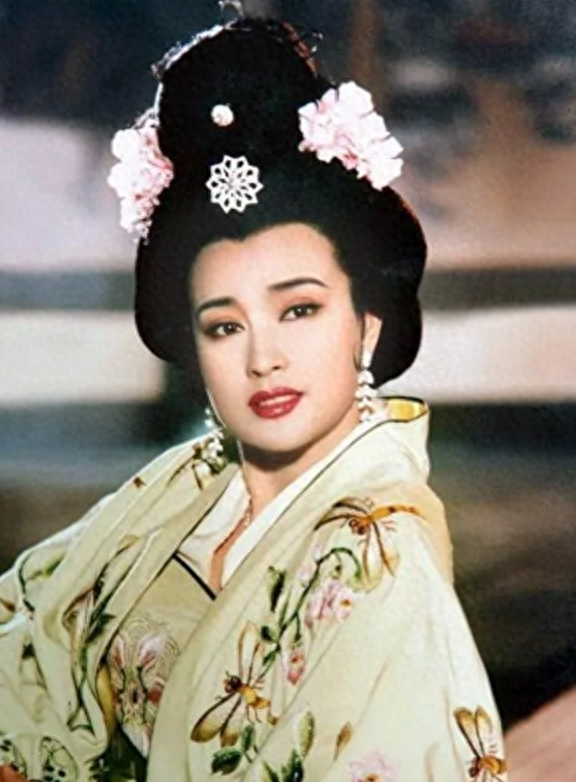 狄仁杰欲劝武则天节制色欲，却因两样东西哑口无言！