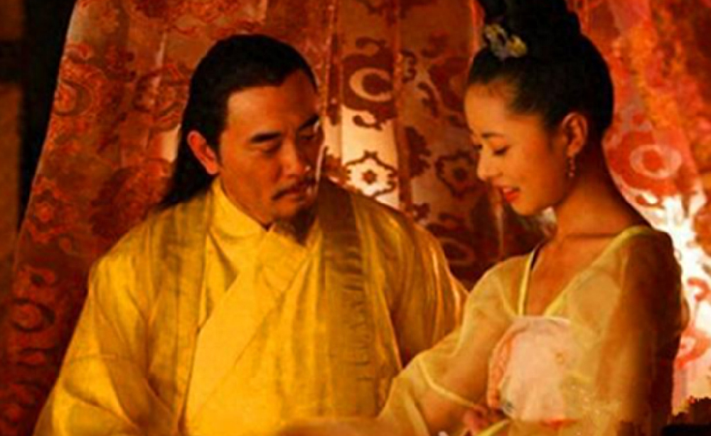 古代皇帝的独特享乐：三大选妃方法大揭秘