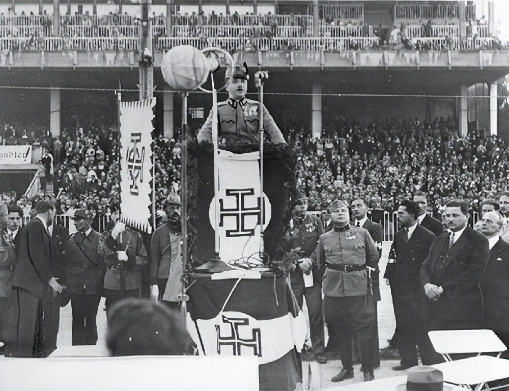 二战前德国通过巧妙策略和平吞并奥地利