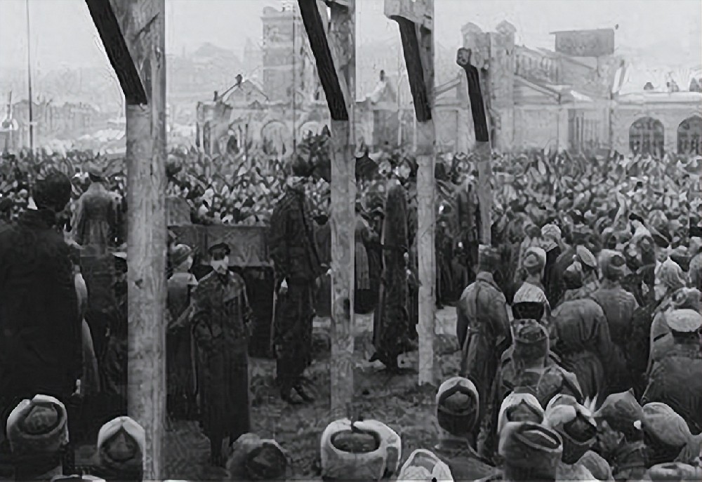 赫鲁晓夫执掌乌克兰时，因何得罪斯大林，后来又如何成为领导人