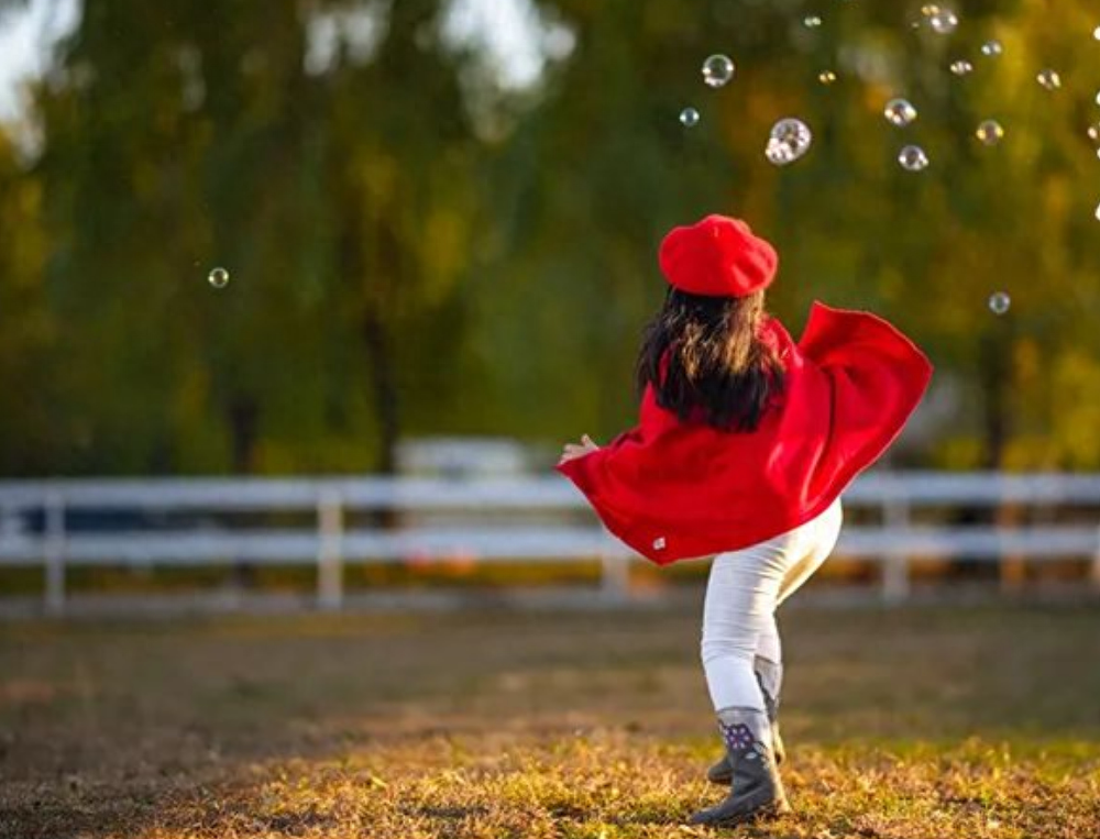 富养女儿的关键：如何让她远离精神内耗，成为独立自信的女性