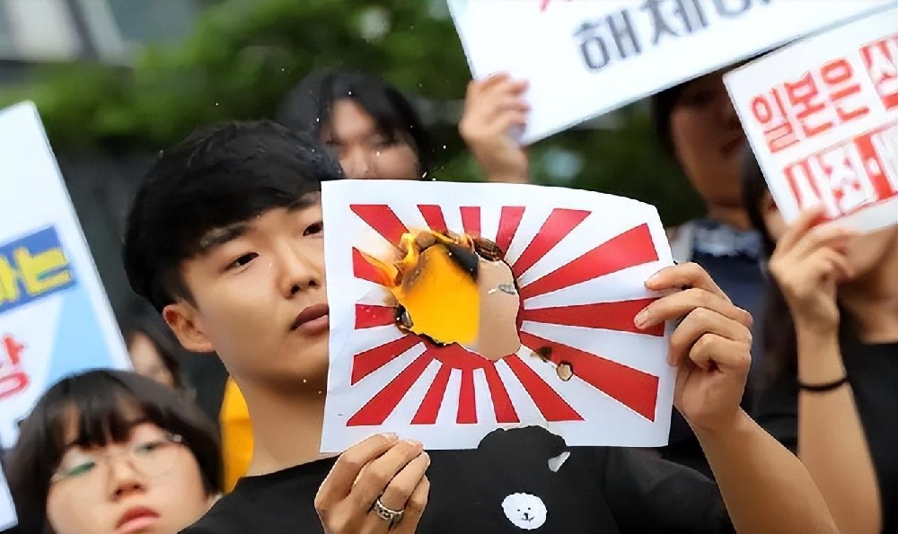 “日本鬼子”一词在当今语境中的争议与思考