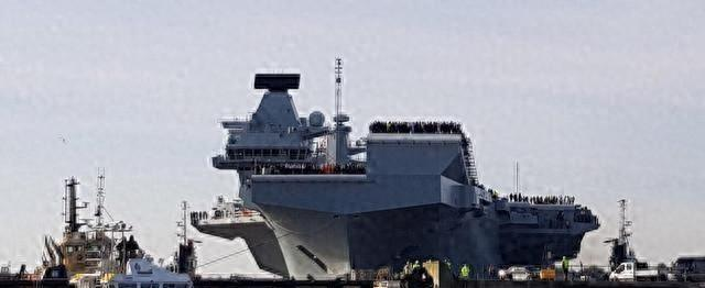 英国双航母：雄心壮志与现实挑战