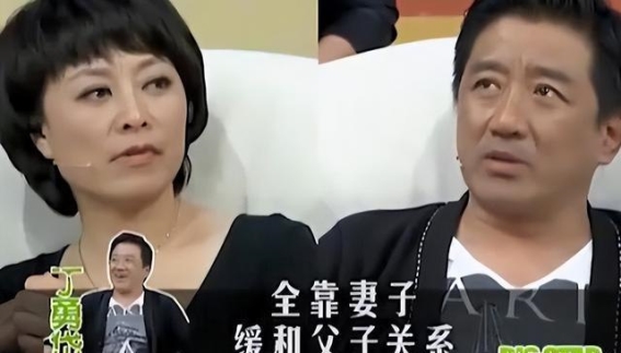 父子情深：丁勇岱与丁宁的峥嵘岁月