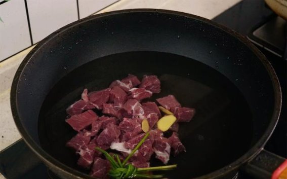 呵护儿童呼吸健康，这6款食材汤汤最适合