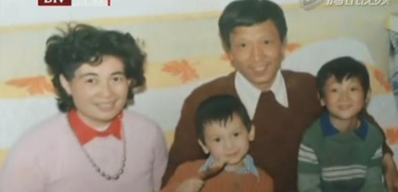 异国爱情：中国小演员与加拿大黑人女孩的跨国婚姻