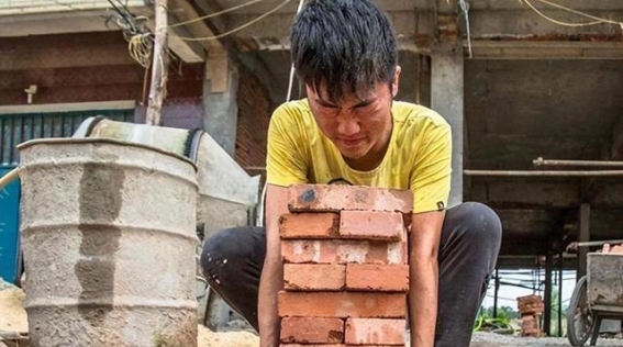 深圳同志导航报道：初心不改，林万东：清华毕业选调回乡，书写家国情怀