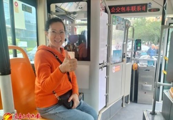 乌鲁木齐大站快线：全新都市观光与美食之旅