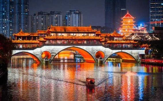 演艺+旅游：推动文旅产业高质量发展的新动能