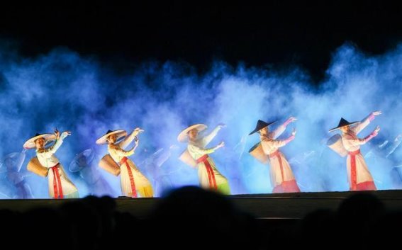 茶香里的山水画卷：武夷山文旅融合焕新貌