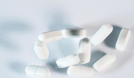 他汀药物的“隐形杀手”：一位48岁男子的教训