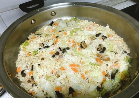 爱上美食，如何做闽菜咸饭更好吃呢？