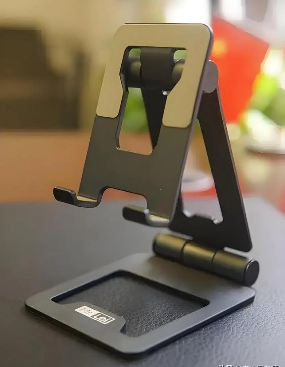 退休自驾游手机支架选购指南：10年经验老车友亲自分享