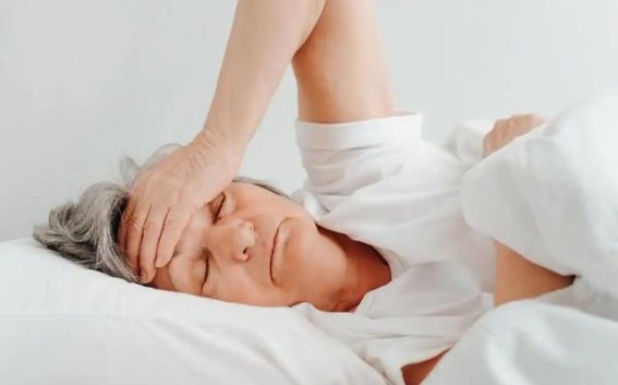 肾脏健康与老年生活：60岁后要警惕的三大习惯
