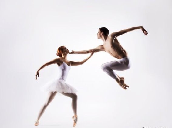 舞动人生，健康与快乐是生活的主旋律