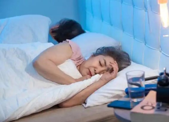 脸色“变了”，是皮肤问题还是气血失衡？警惕三种面部信号，或暗示贫血在悄悄加重