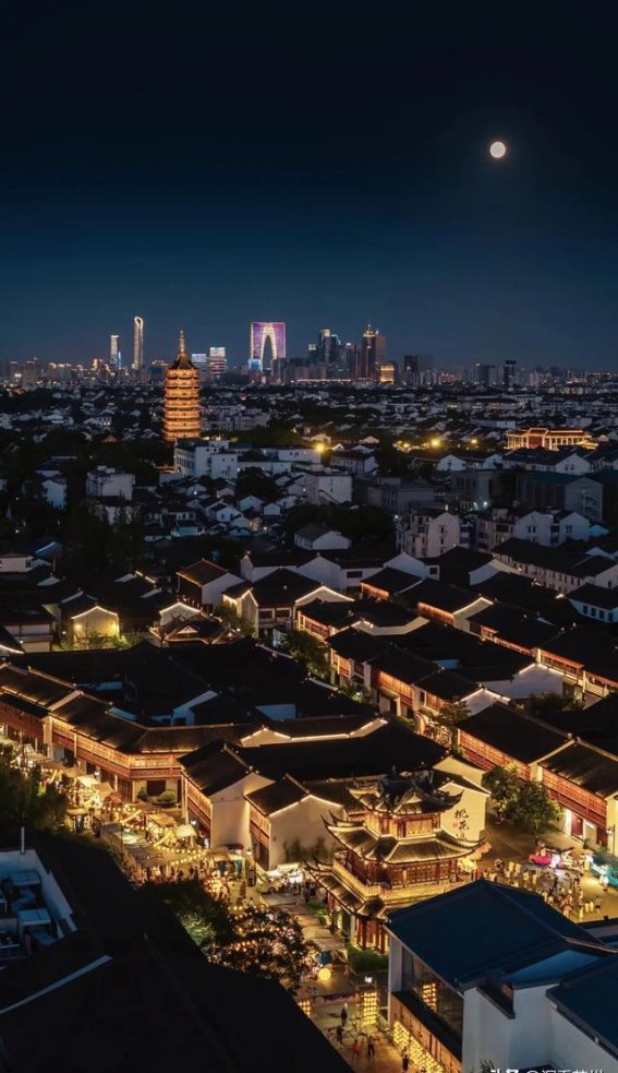 苏州与杭州：各自璀璨的城市风采