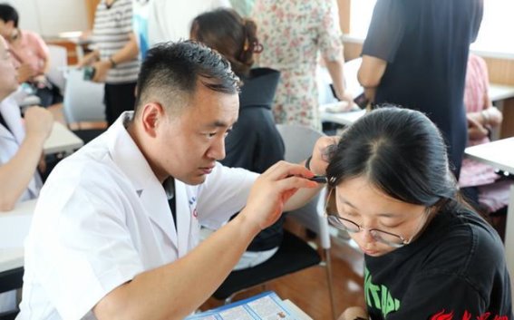 河口区第二人民医院：教师节义诊活动传递医者关爱