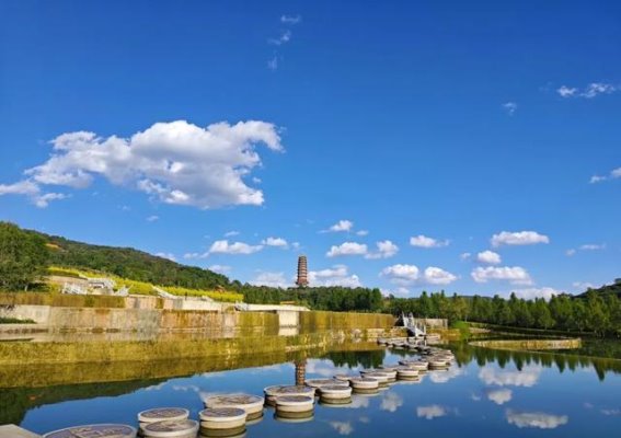 云南弥勒——慢时光与温泉小镇的诗意之旅