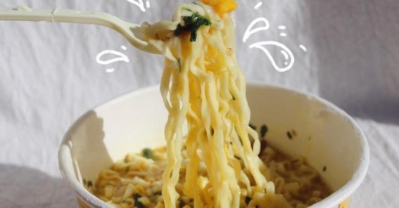 高龄者健康警示：别再吃这3种食物！盐分超标引发的健康危机