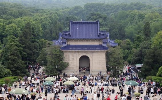 为什么五一假期有钱人选择不出游？