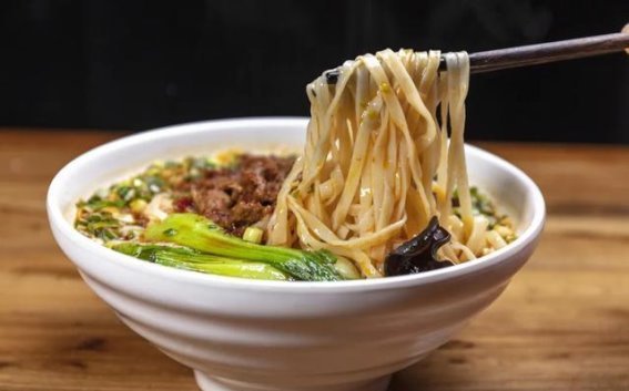 挂面健康误解破解：如何正确食用才能更健康