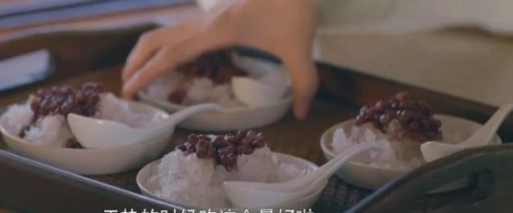 当然可以！以下是根据您的要求修改后的