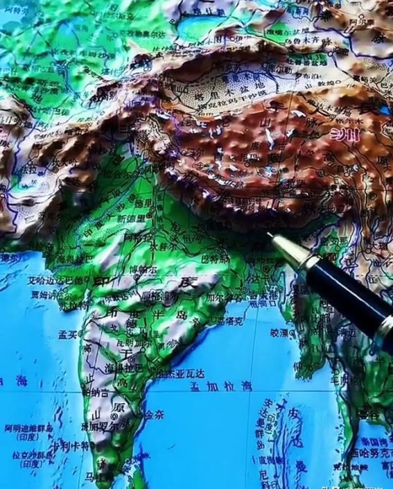 青藏高原抬升引发的喜马拉雅山南北“冰火两重天”现象