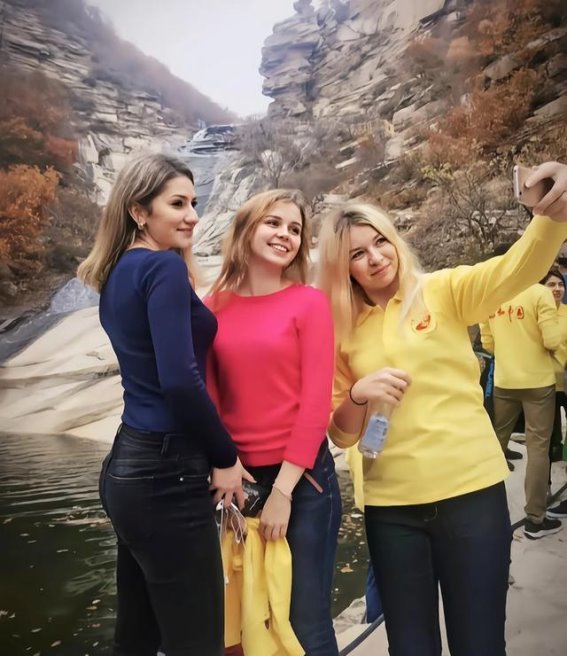 三位法国游客在山东单县羊肉汤的美妙邂逅