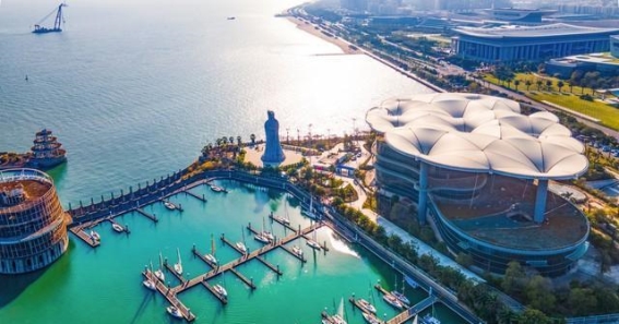 济南与青岛：宜居之城的魅力对决