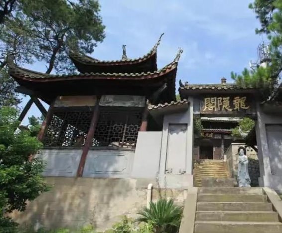 重庆壁山的黛山秀湖：自然与历史的交响曲
