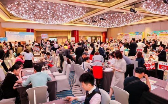 暑期出境游升温，亲子游和深度游成为新趋势