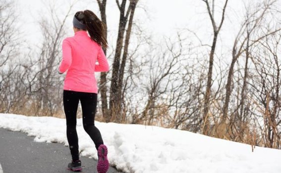 跑步伤膝盖？科学揭秘跑步的正确方式与膝盖保护