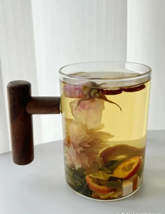秋喝茶，药不抓”立秋后，多喝这6款润秋茶”，美容又养颜！