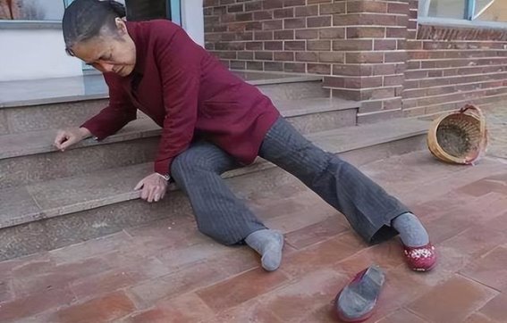 女人有三坎，熬过就长寿？这三坎指的是哪些？你知道吗？