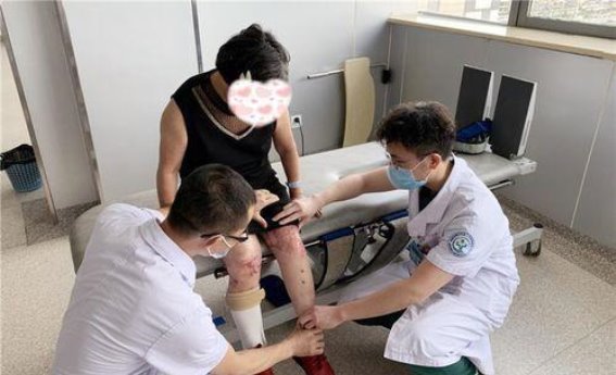 寒冬散步，60岁以上如何科学运动，保障健康