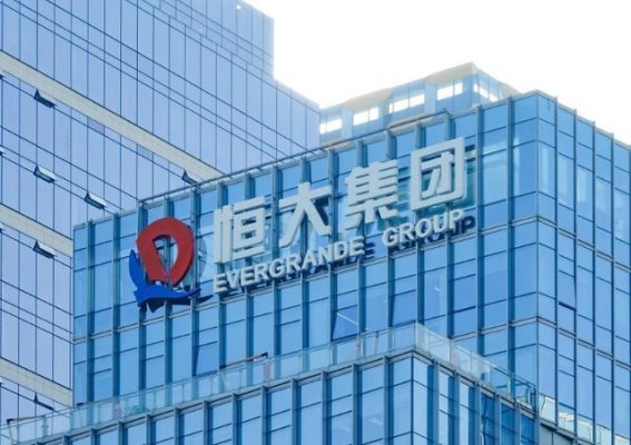 地产巨头的繁荣与风险：中国房地产市场解析