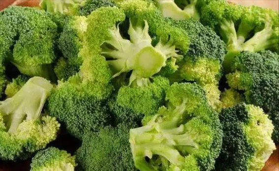 冬季吃这些蔬菜要小心，可能引起身体不适