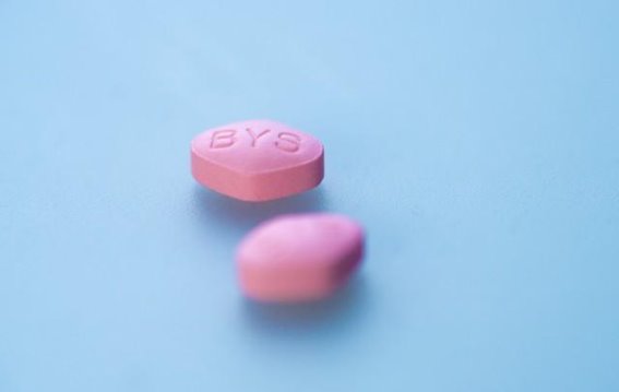 伟哥误服致命危险：老年人使用须知的五大禁忌