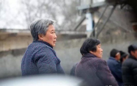 老年患者在医院：答非所问的背后，医生的无奈与建议