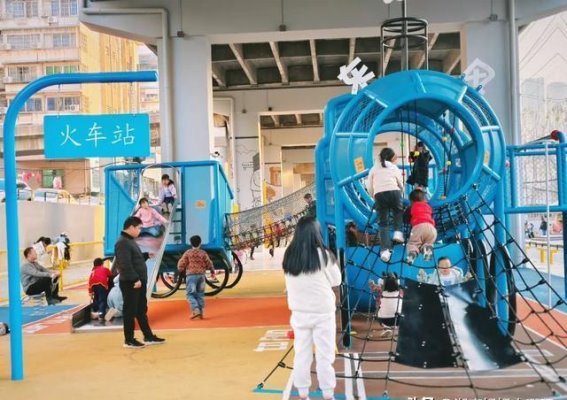 在桥下，发现长沙的别样魅力