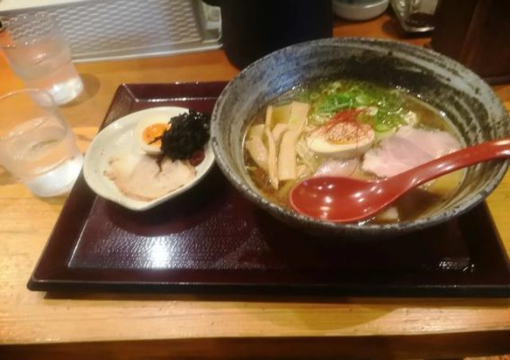 日本人做事的智慧：从一根筋到井然有序
