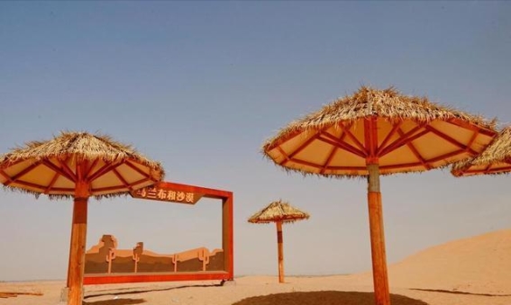 宁夏沙坡头景区旅游全攻略：交通、门票、住宿及游玩线路