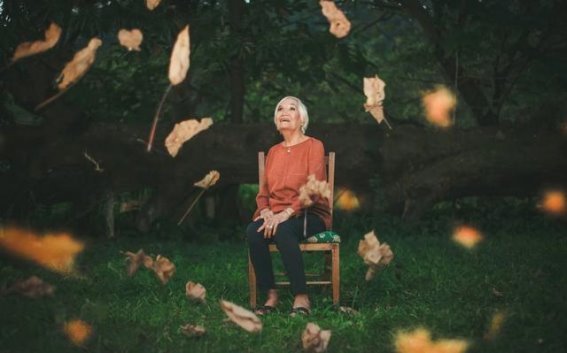 退休后的觉悟：省吃俭用与爱心泛滥的真谛