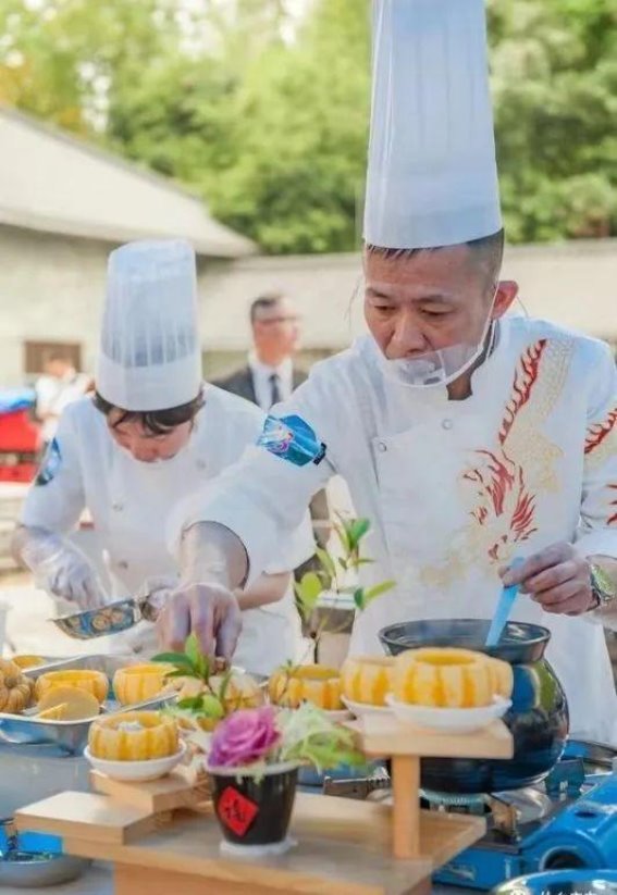 肇庆用好粤菜师傅”金钥匙，走”出舌尖上的振兴路！
