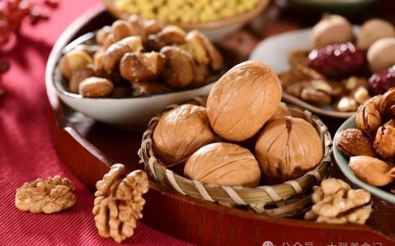 高温湿热中的饮食调理：中老年人的四种高蛋白食物推荐