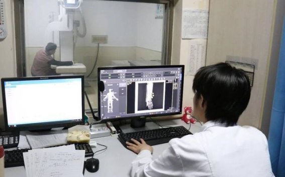 关爱职工健康 济南关节外科医院工会组织健康体检活动